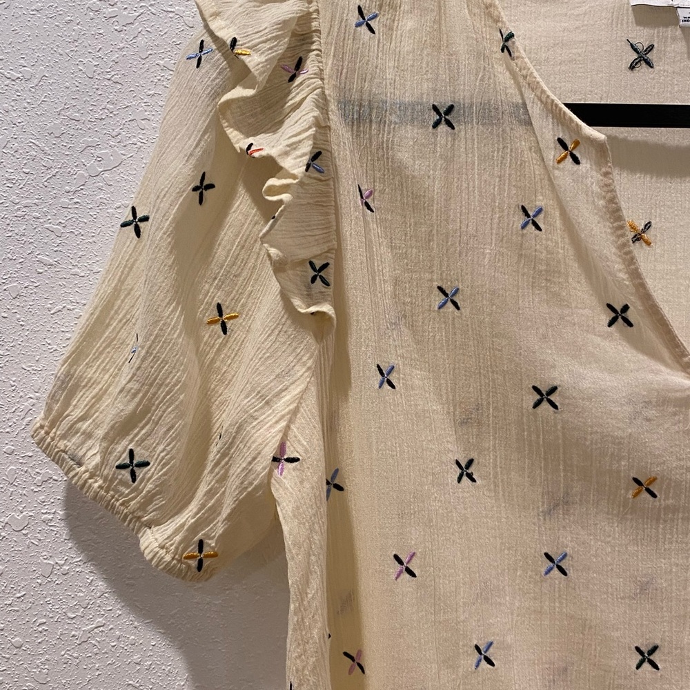 Madewell Embroidered ruffled top size S - Picture 3 of 9